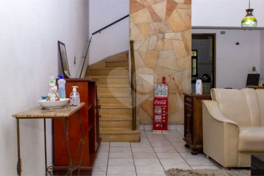 Sobrado à venda com 2 quartos em Santana, São Paulo, SP
