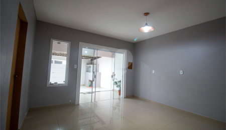 Casa Térrea à venda com 4 quartos, sendo 1 suíte,  em Nova Mairinque, Mairinque, SP