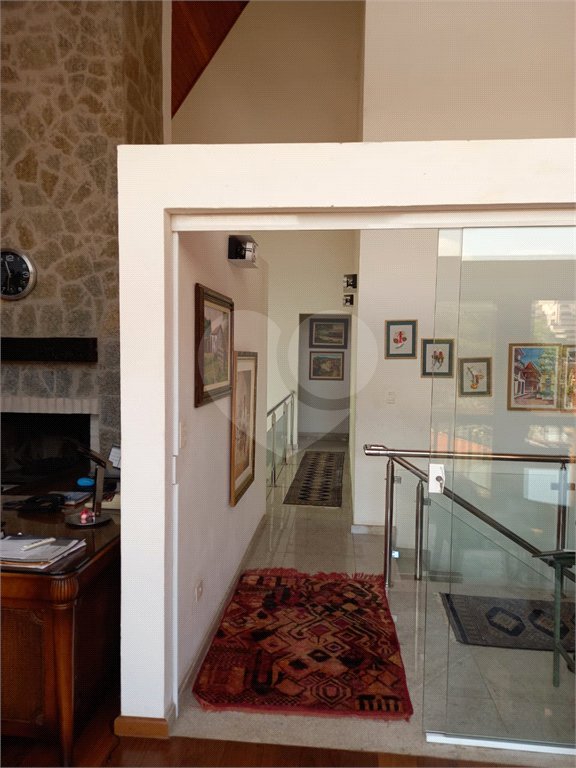 Casa à venda com 5 quartos, sendo 4 suítes, em Jardim São Bento, São Paulo, SP