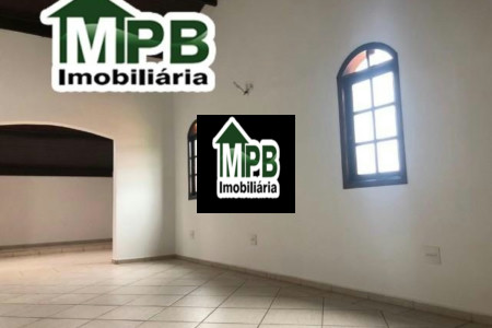 Sobrado à venda com 4 quartos, sendo 2 suítes, em Jardim Pagliato, Sorocaba, SP