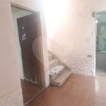 Casa Térrea à venda com 4 quartos, sendo 3 suítes, em Vila Galvão, Guarulhos, SP