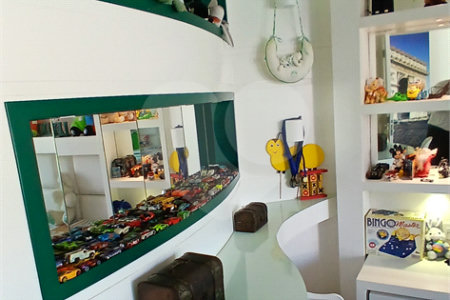 Casa à venda com 3 suítes no condomínio Figueira Garden, Atibaia - SP