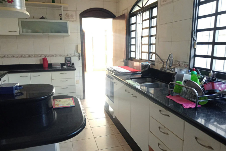 Sobrado à venda com 3 quartos, sendo 2 suítes, em Santana, São Paulo, SP