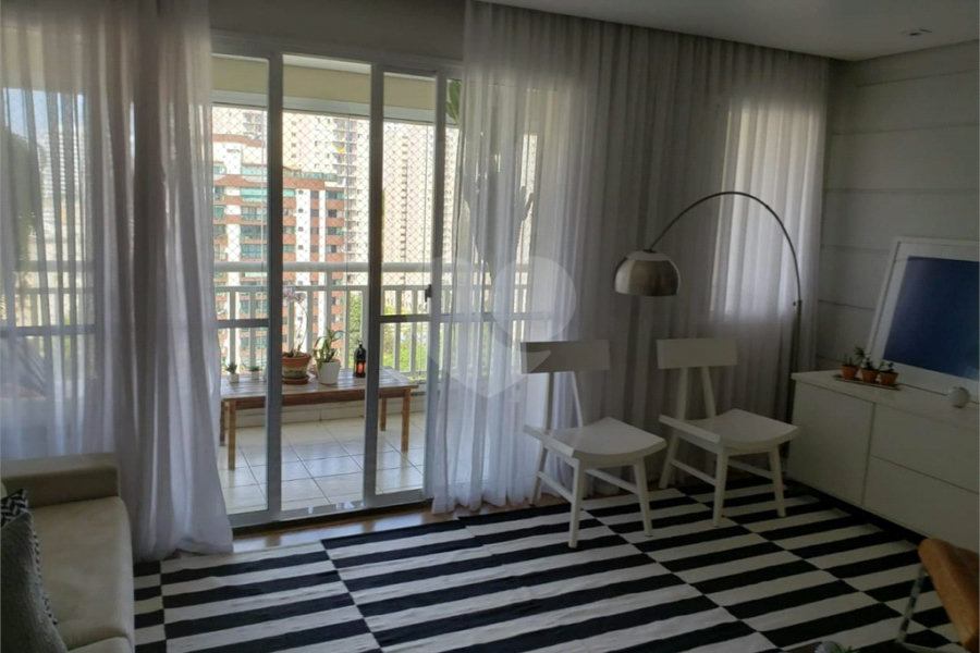 Apartamento à venda com 3 suítes em Morumbi, São Paulo, SP
