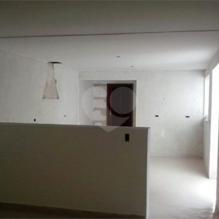 Casa à venda com 4 suítes em Vila Cordeiro, São Paulo, SP