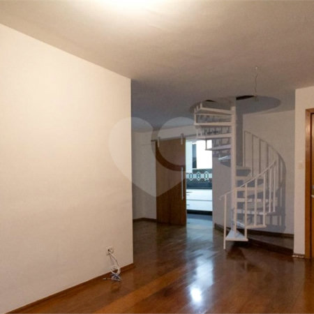 Cobertura à venda com 4 quartos, sendo 1 suíte, em Jardim Londrina, São Paulo, SP