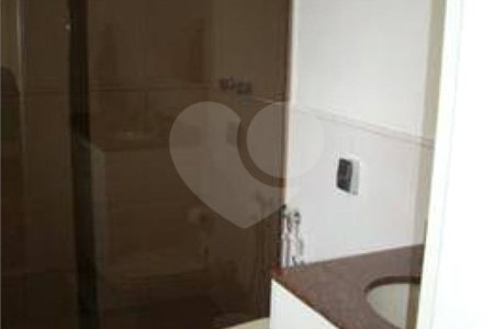 Casa à venda com 4 quartos, sendo 3 suítes, em Vila Alpina, Santo André, SP