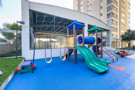 Apartamento à venda com 3 quartos, sendo 1 suíte, em Santo Amaro, São Paulo, SP