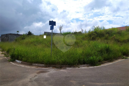 Terreno à venda, 300 m² por R$ 180.000 - Vila Vilma (Mailasqui) - São Roque/SP