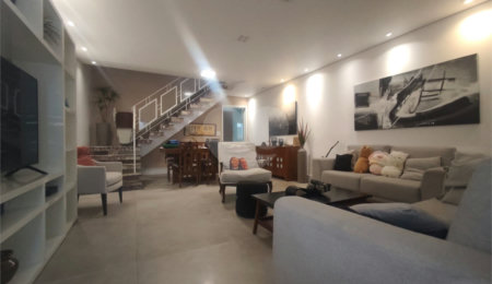 Casa para alugar com 4 quartos, sendo 1 suíte,  em Jardim Anália Franco, São Paulo, SP