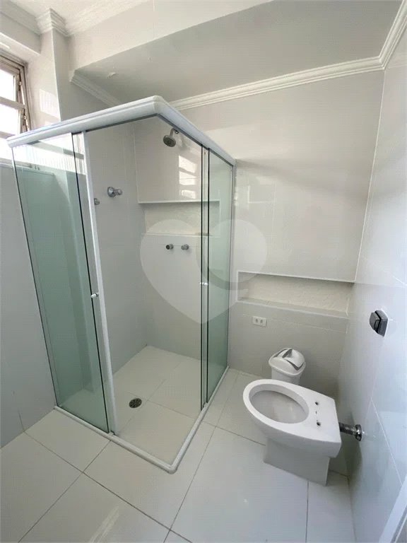 Apartamento à Venda | 327 m² | 4 dormitórios (1 suíte) | 2 vagas na Mooca!