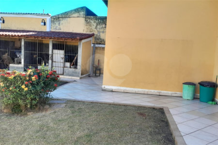 Casa à venda com 3 quartos, sendo 1 suíte, em Campo Grande, Rio de Janeiro, RJ