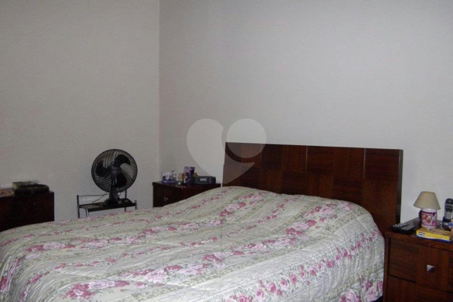 Sobrado à venda com 5 quartos em Santana, São Paulo, SP