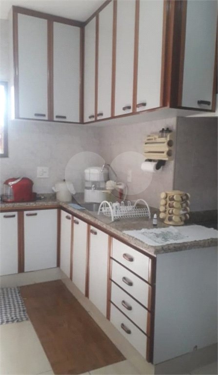 Casa à venda com 3 quartos, sendo 1 suíte,  em Vila Oliveira, Mogi das Cruzes, SP
