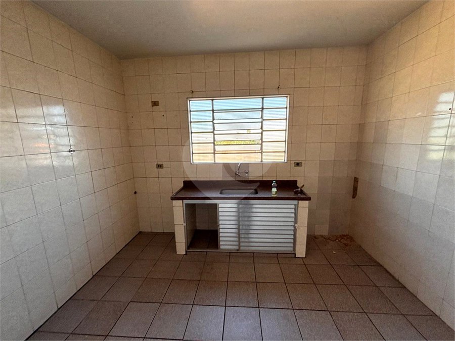 Casa para alugar com 2 quartos em Vila Nova, Salto, SP