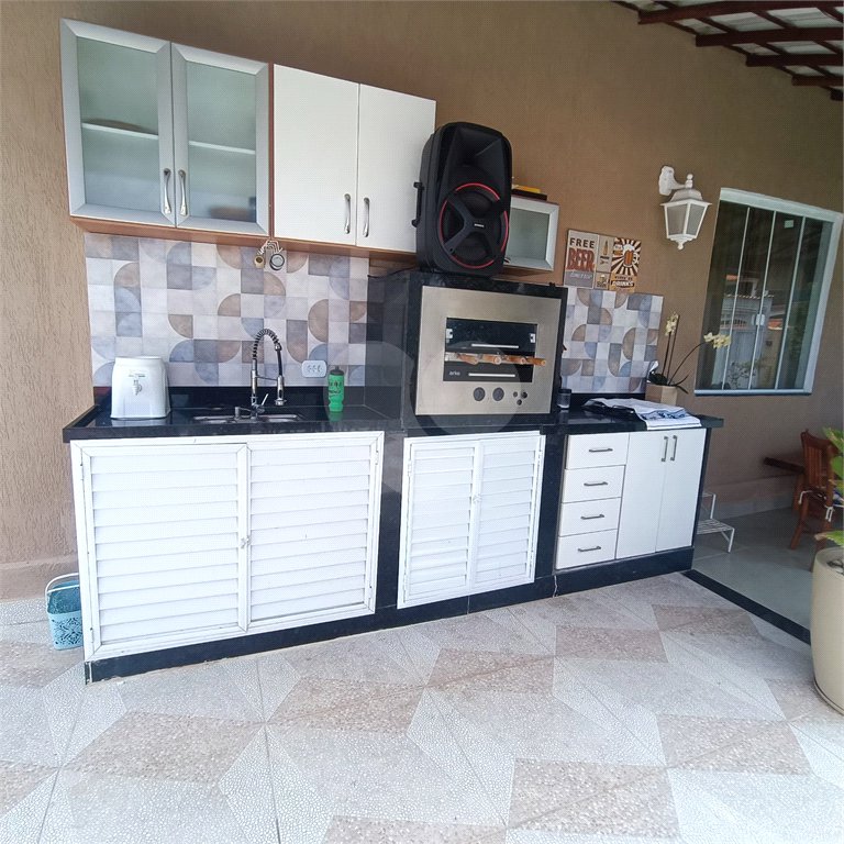 Casa à venda com 3 quartos, sendo 1 suíte, em Caminho de Búzios, Cabo Frio, RJ