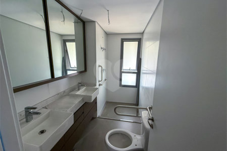 Apartamento à venda com 3 suítes em Sumarezinho, São Paulo, SP