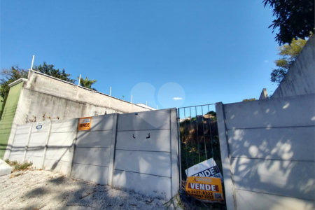 Terreno de 480m² a venda em Atibaia SP