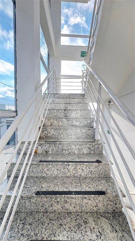 Prédio para alugar no Centro, Poá, SP