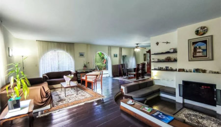 Sobrado à venda com 4 quartos, sendo 2 suítes,  em Jardim Morumbi, São Paulo, SP