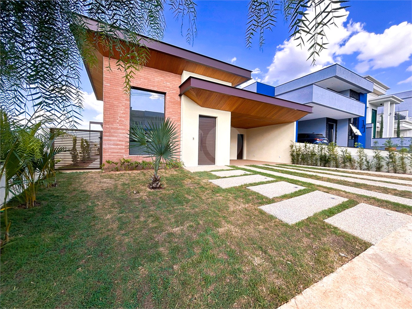 Casa à venda com 3 suítes no condomínio Residencial Jardim Villa Verona, Sorocaba - SP