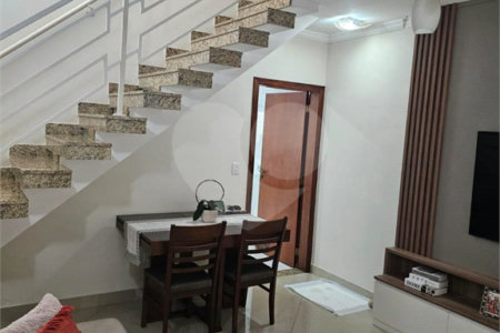Sobrado à venda com 2 quartos, sendo 1 suíte,  em Vila Nova Mazzei, São Paulo, SP