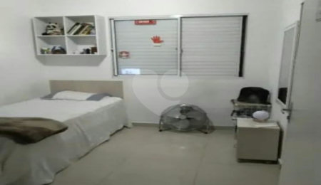 Apartamento à venda com 2 quartos, sendo 1 suíte,  em Liberdade, São Paulo, SP