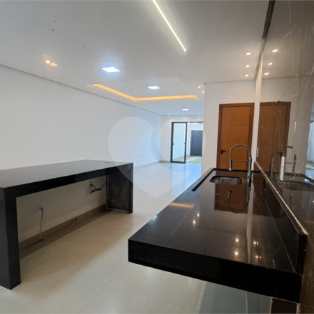 Duplex à venda com 3 quartos, sendo 1 suíte, em Tabapiri, Porto Seguro, BA