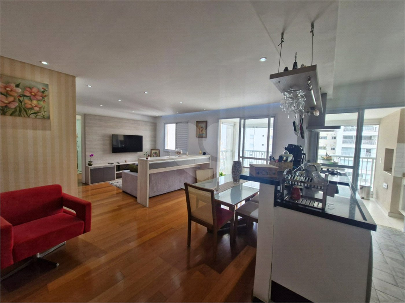Apartamento à venda com 3 quartos, sendo 2 suítes,  em Tatuapé, São Paulo, SP