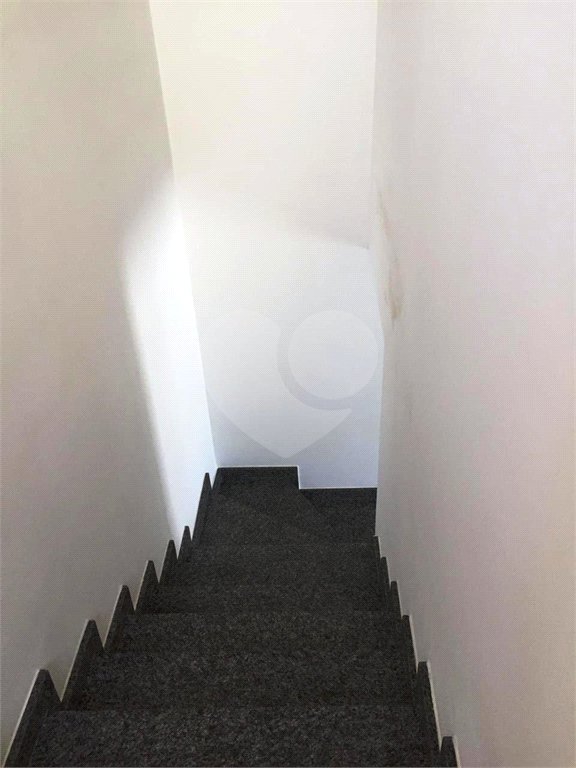 Casa à venda com 3 quartos, sendo 1 suíte, no condomínio Coelho III, São Paulo - SP