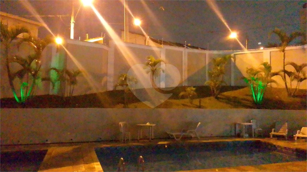 Apartamento à venda com 2 quartos, sendo 1 suíte,  em Vila Santana, Mogi das Cruzes, SP