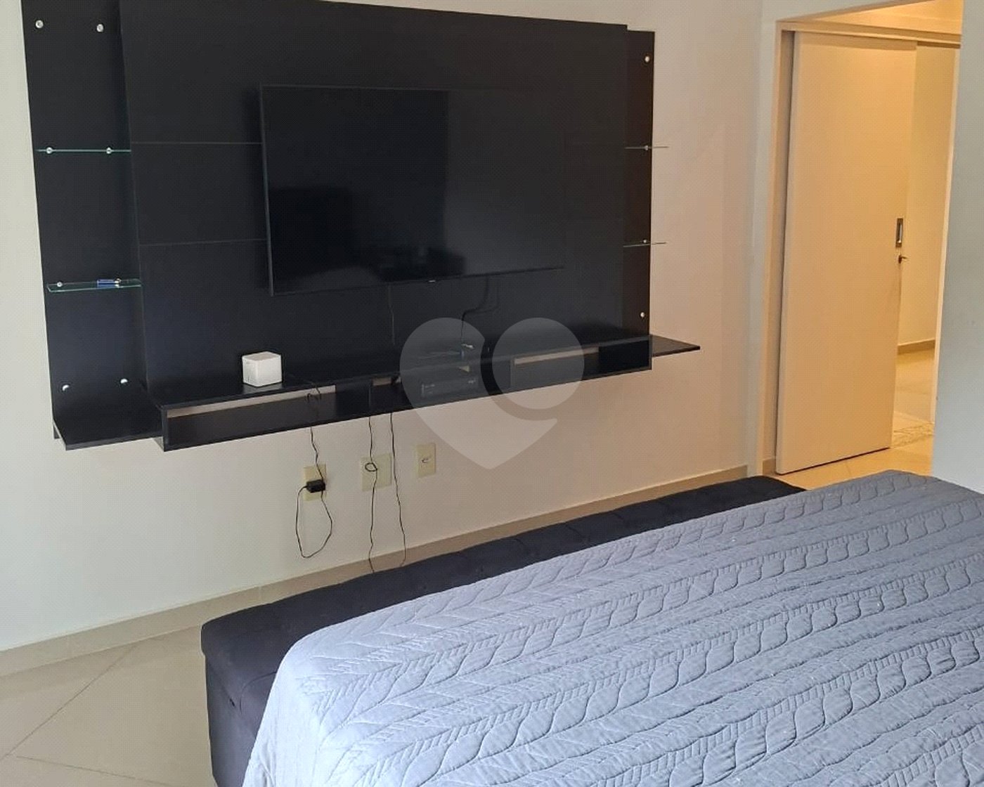 Casa à venda com 3 suítes no condomínio Mont Blanc, Sorocaba - SP