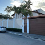Casa à venda com 3 quartos, sendo 2 suítes, no condomínio Palmas, São Paulo - SP