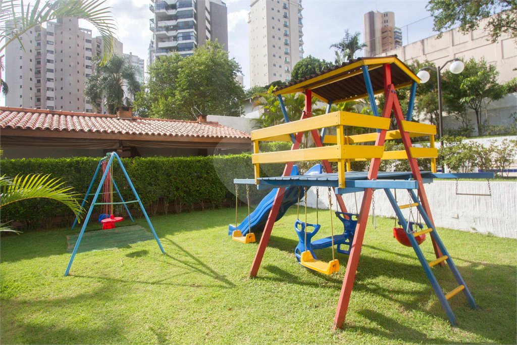 Apartamento à venda com 2 quartos, sendo 1 suíte, em Parque Colonial, São Paulo, SP
