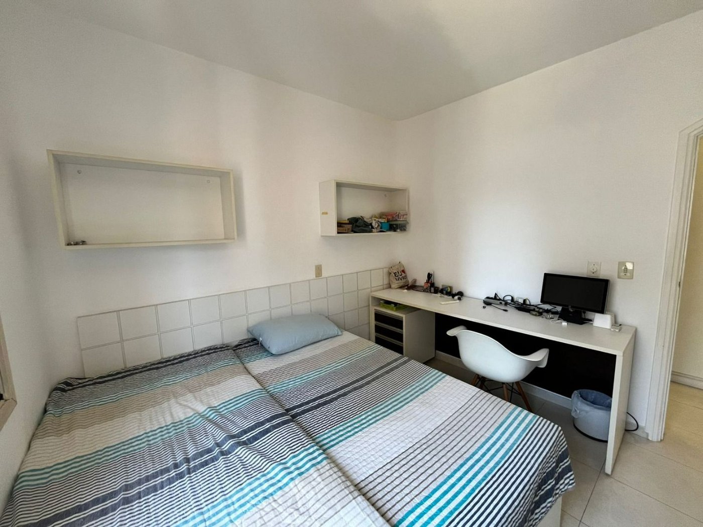 Apartamento com 3 dormitórios à venda, 120 m² por R$ 930.000,00 - Balneário Cidade Atlântica - Guarujá/SP