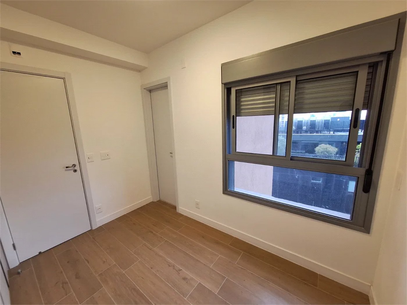 Apartamento à venda com 3 suítes em Sumarezinho, São Paulo, SP