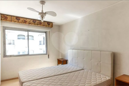 Este elegante apartamento em Higienópolis oferece 224m² de área muito bem distribuída, perfeito para quem valoriza conforto