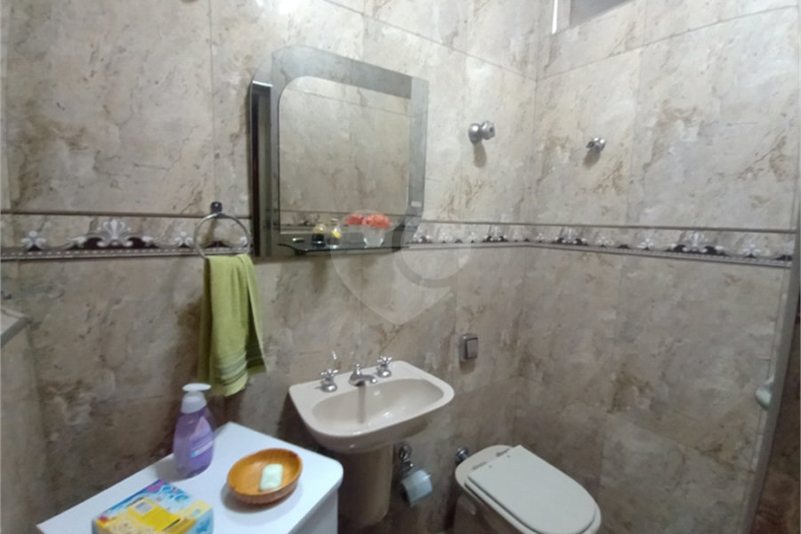 Casa à venda com 4 quartos, sendo 1 suíte, em Tucuruvi, São Paulo, SP