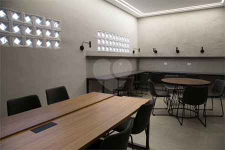 Apartamento à venda com 3 quartos, sendo 1 suíte,  em Jardim Oswaldo Cruz, São José dos Campos, SP