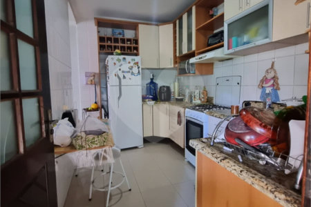 Sobrado à venda com 2 quartos em Jardim do Papai, Guarulhos, SP