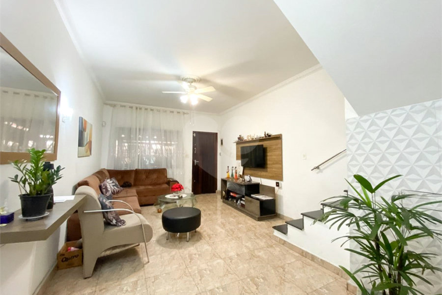 Sobrado à venda com 2 quartos em Vila Guilherme, São Paulo, SP
