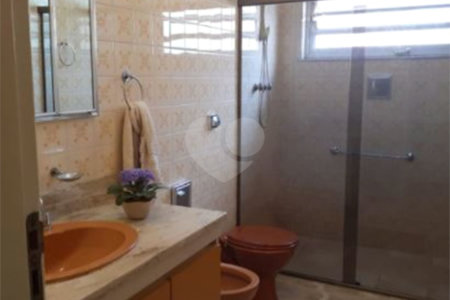 Sobrado à venda com 3 quartos em Santana, São Paulo, SP