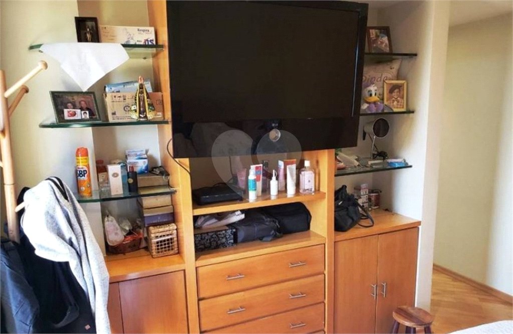 Apartamento à venda com 3 quartos, sendo 1 suíte, em Paraíso do Morumbi, São Paulo, SP