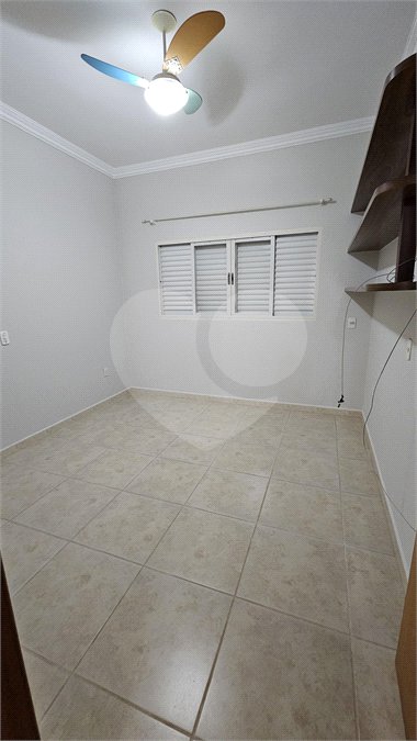 Casa Locação e Venda Condomínio Portal de Itaici 04 Dormitórios 02 suítes