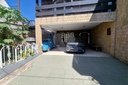 Casa à venda com 4 quartos, sendo 1 suíte, em Jardim Lídia, São Paulo, SP
