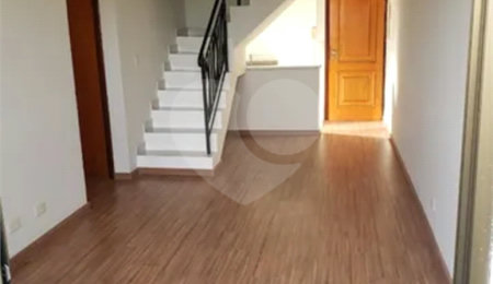 Apartamento à venda com 3 quartos, sendo 1 suíte,  em Bosque dos Eucaliptos, São José dos Campos, SP