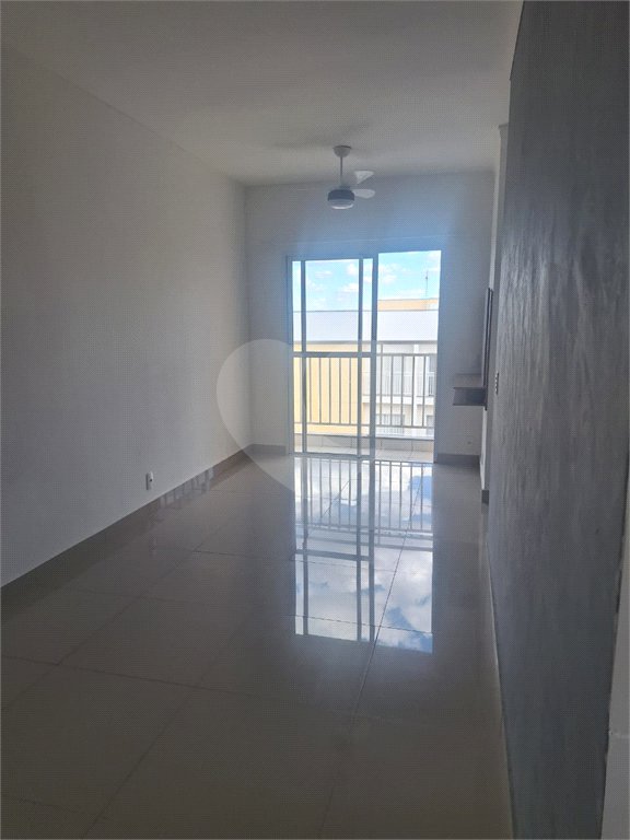 Apartamento à venda com 2 quartos em João XXIII, Vinhedo, SP