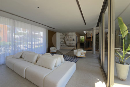Casa à venda com 4 suítes no condomínio Fazenda Imperial, Sorocaba - SP