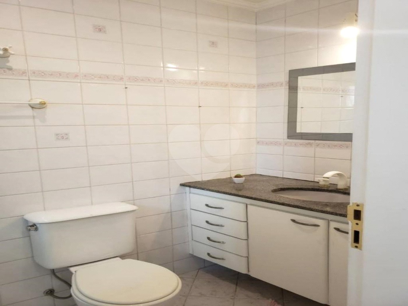 Apartamento à venda com 3 quartos, sendo 1 suíte, em Santana, São Paulo, SP