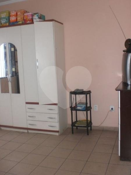 Sobrado à venda com 3 quartos, sendo 1 suíte, em Jardim Peri, São Paulo, SP
